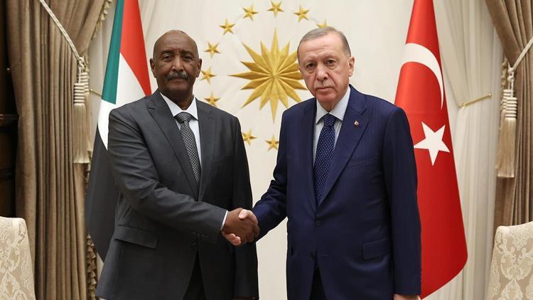 Cumhurbaşkanı Erdoğan, Sudan Egemenlik Konseyi Başkanı el-Burhan ile görüştü