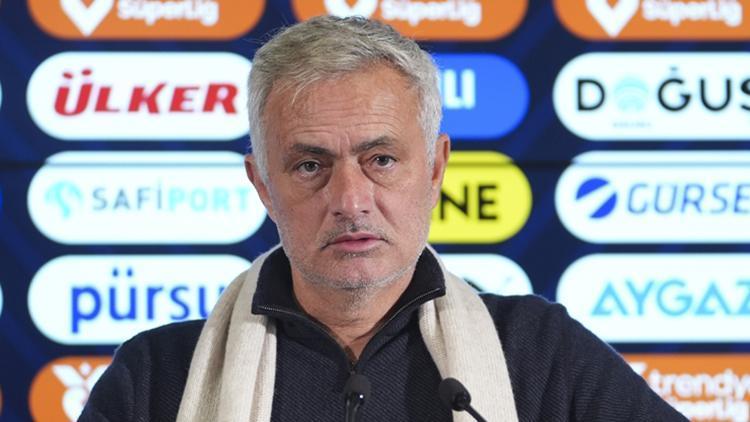 Mourinho: Galibiyeti Samet Akaydin’e armağan ediyorum