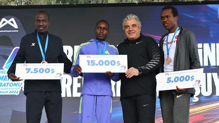 Mersin’de Kipkemboi rekora koştu