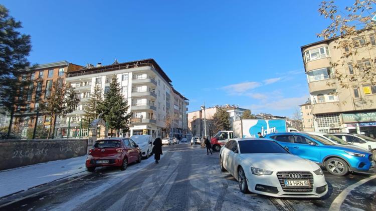 Bingölde etkili olan kar, yerini güneşli havaya bıraktı