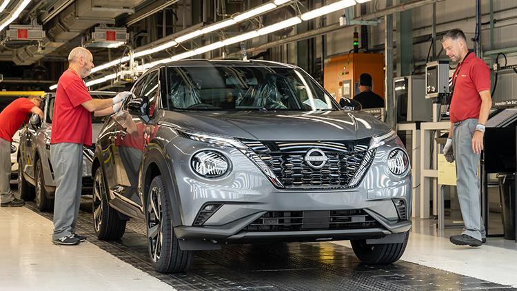 Asya borsaları karışık seyrederken Nissan hisseleri 40 yılın en iyi performansını gösterdi