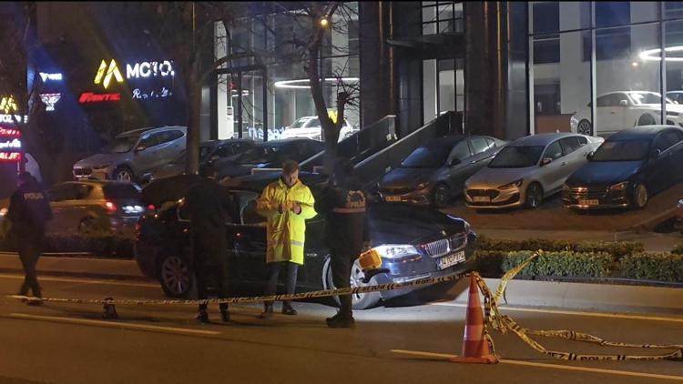 İstanbul - Beykozda polis memuru trafikte tartıştığı ünlü mimarı silahla yaraladı