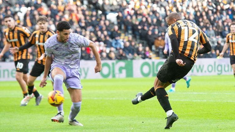 Hull Citynin galibiyet hasretini Joao Pedro bitirdi