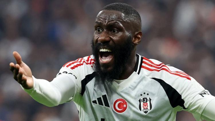 Beşiktaşta Arthur Masuaku’ya mecburi af