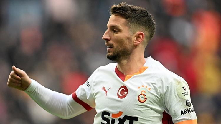 Mertens’ten ilginç sözler: 90 dakika oynamak artık sıkıcı geliyor