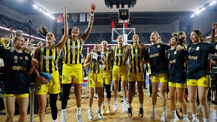 Fenerbahçe, 4 branşta zirveye oturdu