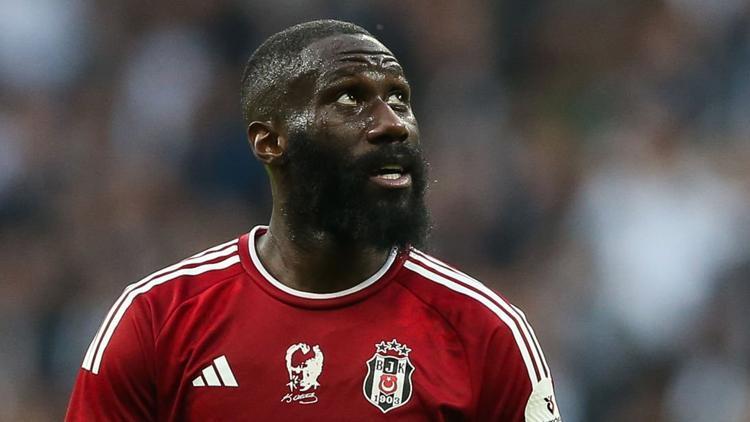 Beşiktaşta Arthur Masuaku gemileri yaktı Ocakta ayrılma kararı aldı