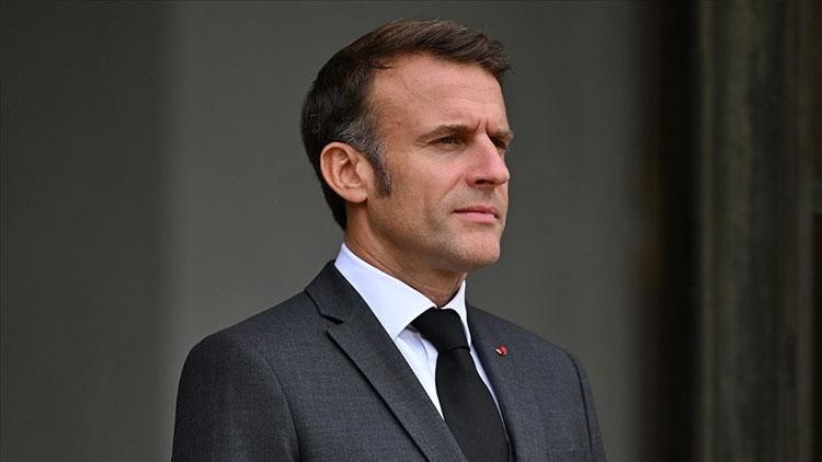 Macron duyurdu: Fransadaki krizlere referandum çözümü