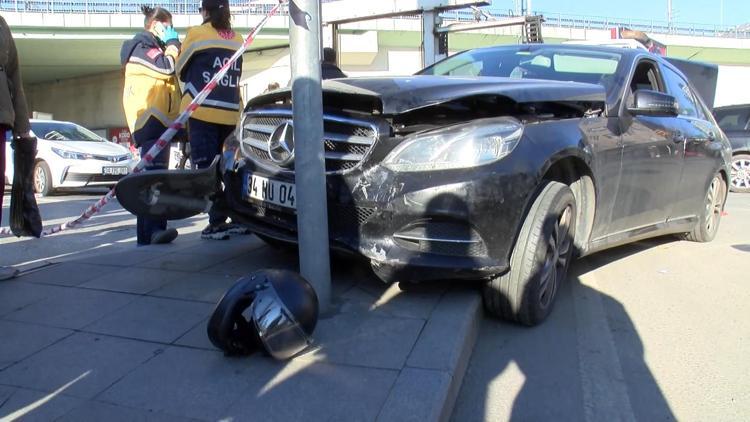 İstanbul - Şişlide ters yöne girip motosikletliye çarptı, yakınları gelene kadar aracından inmedi