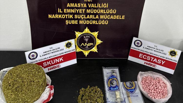 TIRı polisin üzerine süren sürücü, uyuşturucuyla yakalandı