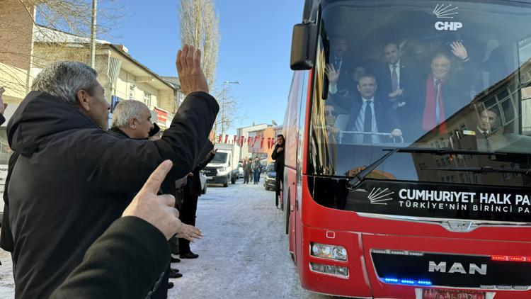 CHP Genel Başkanı Özel, Ardahan Posof Belediyesini ziyaretinde konuştu: