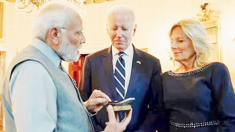 Biden çiftine hediyeler açıklandı: Modi’den pırlanta Sisi’den bilezik