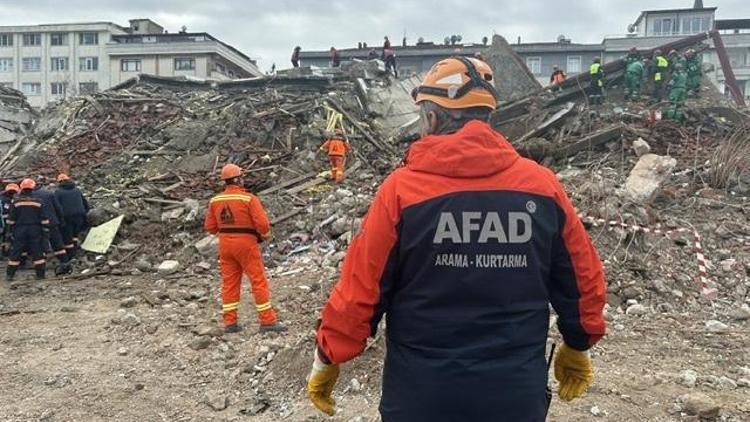 Yalovada 350 kişilik arama- kurtarma ekibiyle deprem tatbikatı