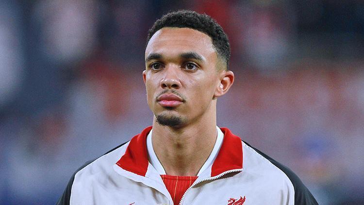 4. Lig kulübü Trent Alexander-Arnoldu reddetti Olay paylaşım: Hayır, iyiyiz