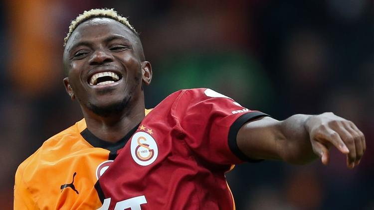 Victor Osimhen sezon sonuna kadar Galatasarayda İngiliz ekibini reddetti, Napoli haber gönderdi