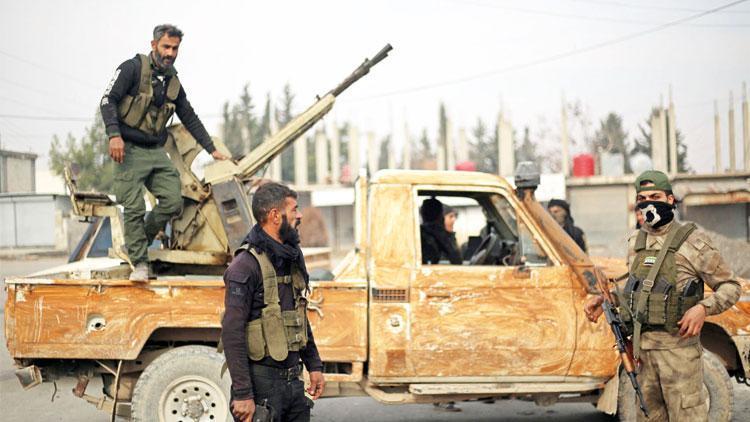 YPG/PKK köşeye sıkıştı Türkiye sınırına Fransız-ABD askeri istedi