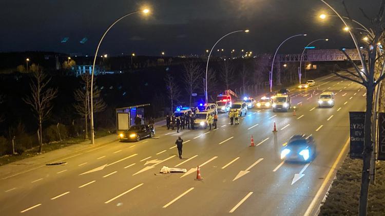 Ankara’da, sürücüyle tartışıp otomobilden atlayan kadın öldü