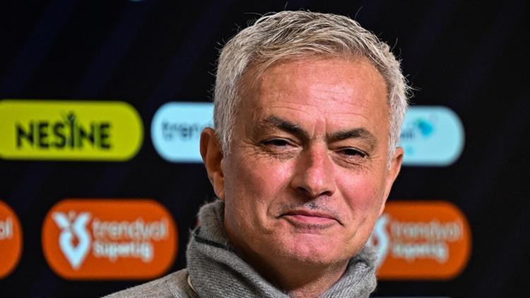 Jose Mourinhonun toplantıya geç kalmasına sebep olan kebapçı