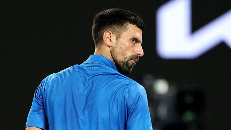 Alcarazı deviren Djokovic, Avustralya Açıkta yarı finalde