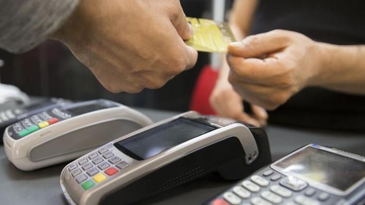Kredi kartıyla ödemeler ikiye katlandı