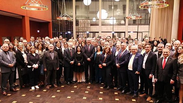 Büyükelçi Şen’den veda resepsiyonu