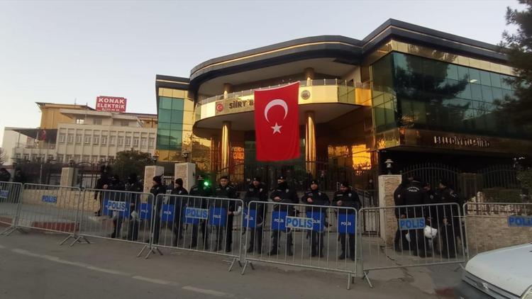 Siirt Belediyesine kayyum: Vali Kemal Kızılkaya atandı
