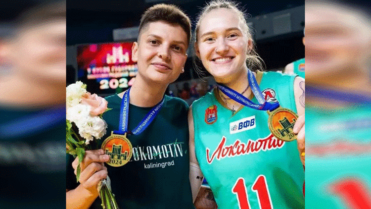 Rusyada Ebrar Karakurt krizi Soyunma odasında kavga iddiası, arabasını parçaladı