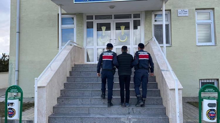 Kırıkkalede 25 yıl hapis cezası bulunan firari yakalandı