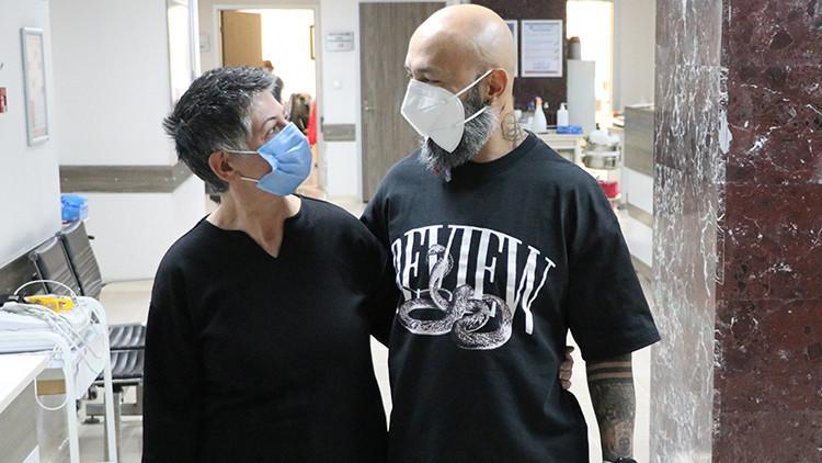 Fedakar teyze 15 kilo zayıflayıp yeğenini hayata bağladı Her gün 20 bin adım attım