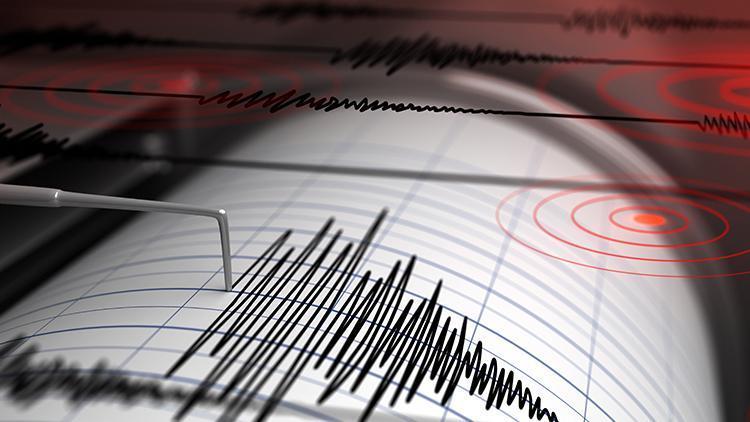 Son dakika... Ege Denizinde 5.1 büyüklüğünde deprem