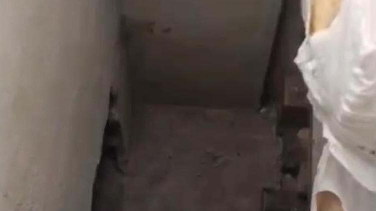 Firari hükümlü, evi ile iş yeri arasına tünel kazmış