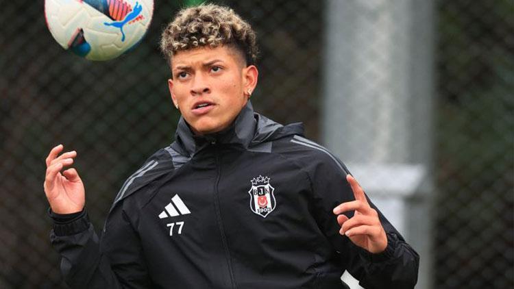 Beşiktaşın yeni transferi Elan Ricardo ilk idmanına çıktı