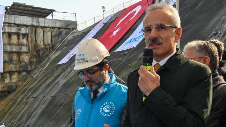 Bakan Uraloğlu: İstanbulda yaşayan 3.1 milyon kişi daha raylı sistem ağına ulaşacak