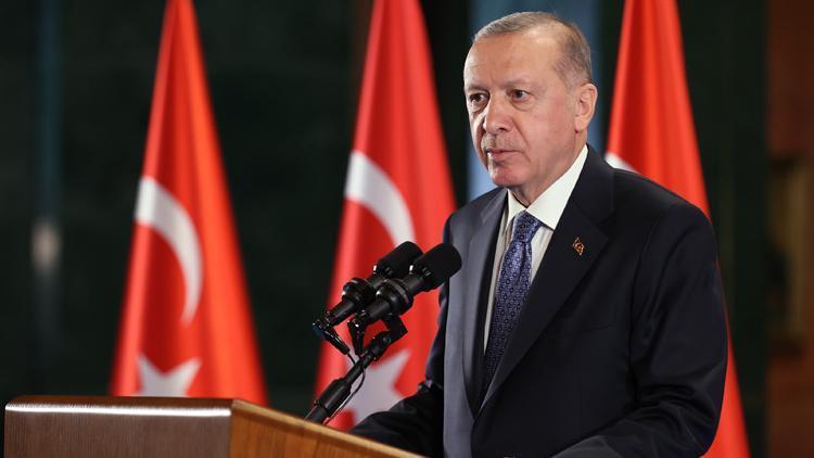 Cumhurbaşkanı Erdoğandan Berat Kandili mesajı