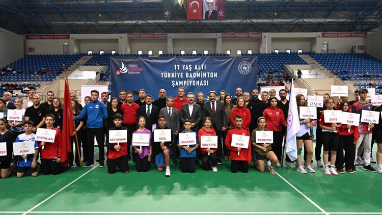 17 Yaş Altı Badminton Türkiye Şampiyonası Eskişehirde başladı