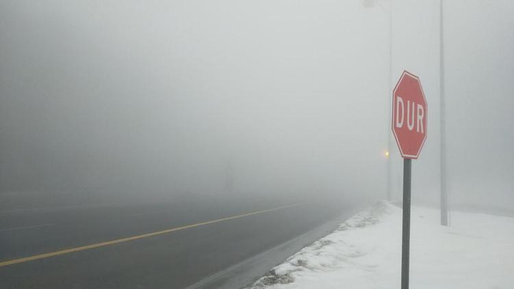 Bolu Dağında sis nedeniyle görüş mesafesi düştü