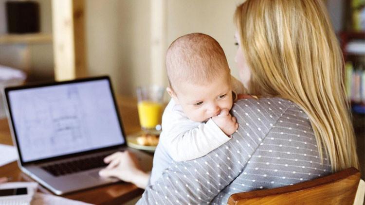 SGK çalışan annelere bakıcı desteğini artırdı SGK çalışan annelere bakıcı desteğini artırdı