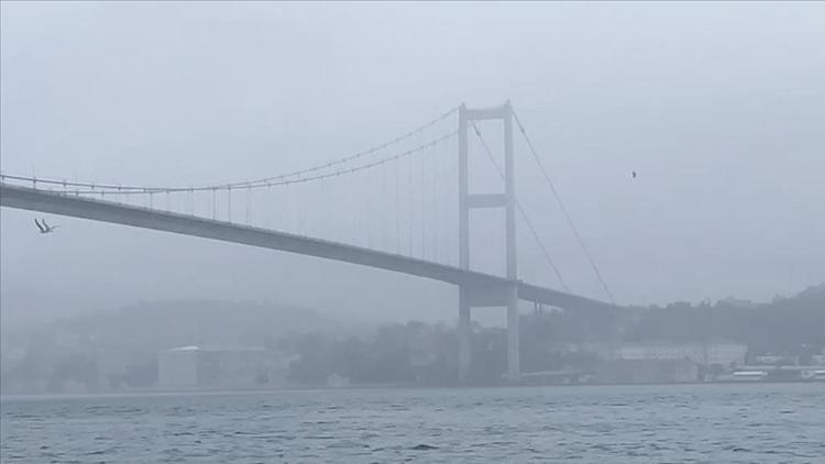 İstanbul Boğazı gemi trafiğine kapatıldı
