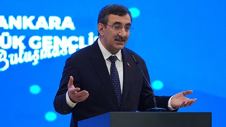 Cevdet Yılmaz: Bazı çevreler, sürekli Diyanet İşleri Başkanlığımızı hedef alıyor