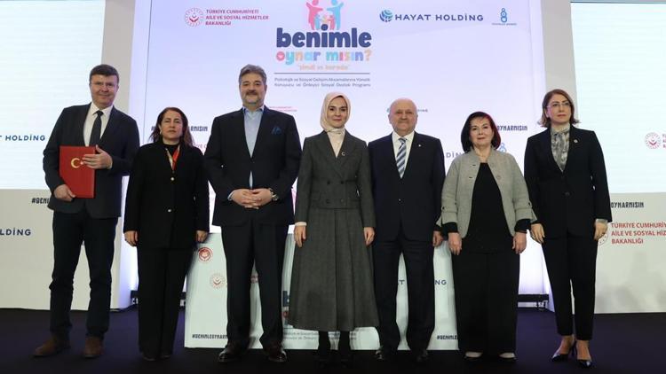 ‘Benimle Oynar Mısın’ ile otizme erken müdahale