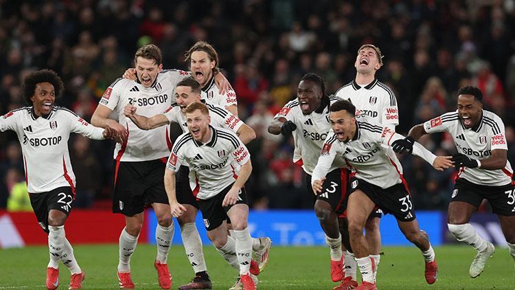 Fulham, Manchester United karşısında 117 yıl sonra ilki başardı