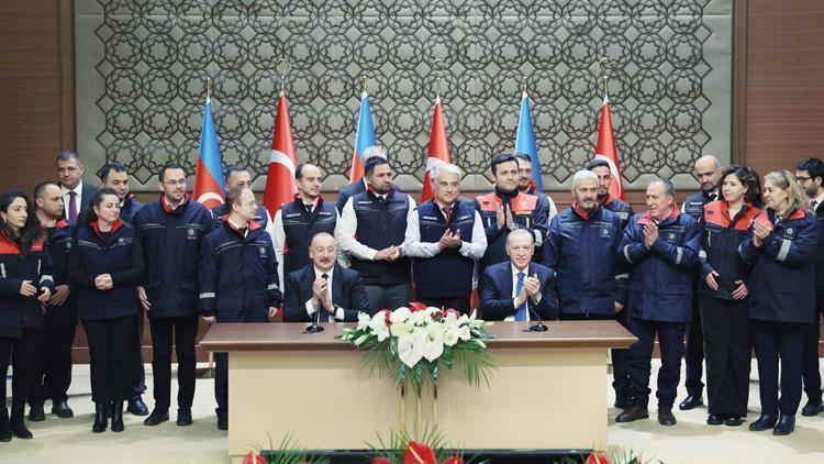Türk Kapısı’ndan ilk gaz akışı