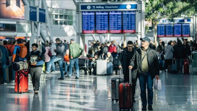 Grevler Almanya'yı fena vuracak! 510 bin yolcu etkilenecek - Hürriyet Son  Dakika Haberleri