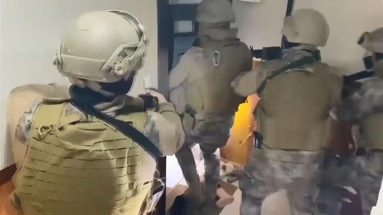 İstanbulda 12 ilçede organize suç örgütü operasyonu 49 kişi tutuklandı: Hepsi ele geçirildi