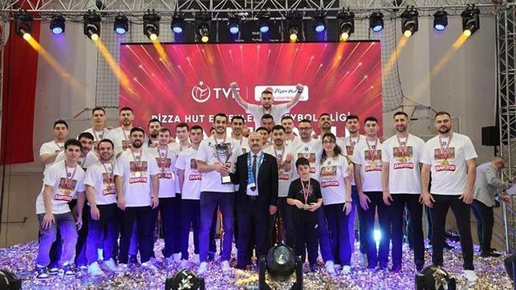 Şampiyon Gebze Belediyespor kupasına kavuştu, hedef Efeler Liginde kalıcı olmak