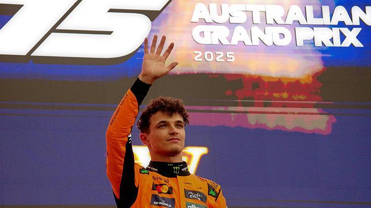 F1de sezonun ilk yarışında kazanan Lando Norris