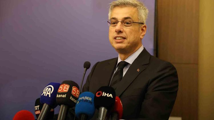 Bakan Memişoğlu açıkladı: Kuzey Makedonyadaki yangınlarda yaralanan 3 kişi Türkiyeye getirildi