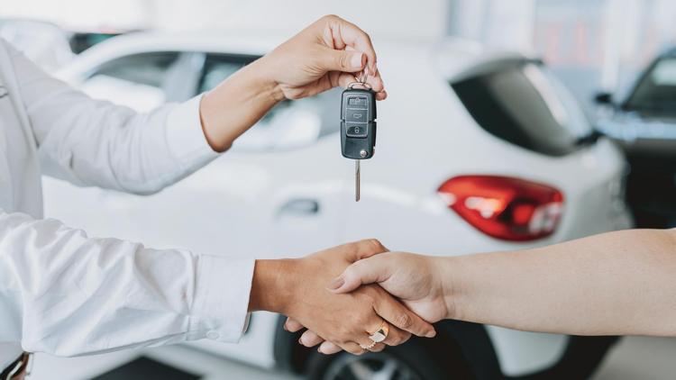 Şubat ayında satışlar yüzde 9 azaldı... İkinci el otomobil pazarı frene bastı