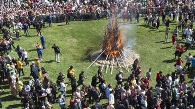 Diyarbakır’da Nevruz kutlamaları için hazırlık... 3 ton odun yakılacak, 10 bin polis görev yapacak