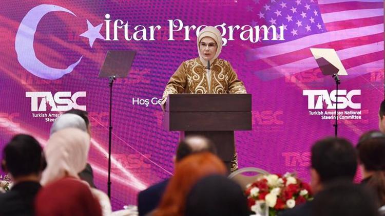 Emine Erdoğan New Yorkta TASCın iftar programına katıldı